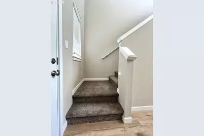 853 Farmington Dr, Junction City, OR 97448 - Photo 30