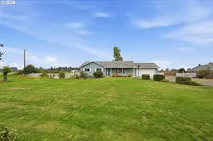28095 Clear Lake Rd, Eugene, OR 97402 - Photo 2