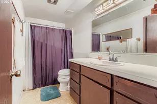 4201 Childs Rd, Lake Oswego, OR 97034 - Photo 12