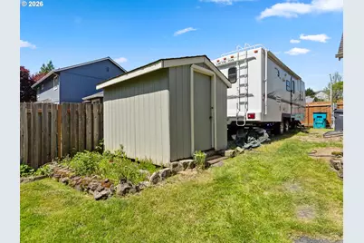 724 E 7th St, La Center, WA 98629 - Photo 48