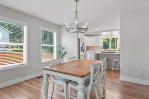 724 E 7th St, La Center, WA 98629 - Photo 16
