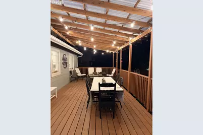 724 E 7th St, La Center, WA 98629 - Photo 46