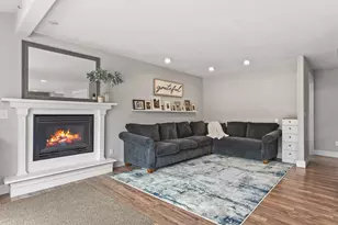 724 E 7th St, La Center, WA 98629 - Photo 10