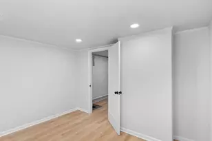 1842 SE 92nd Ave, Portland, OR 97216 - Photo 30