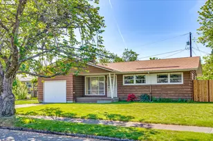 9734 SE Harrison St, Portland, OR 97216 - Photo 2