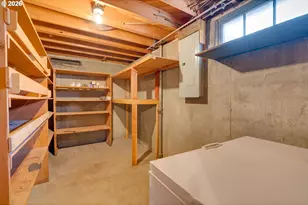 9734 SE Harrison St, Portland, OR 97216 - Photo 22