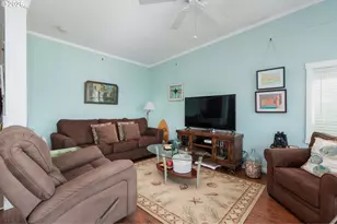 375 Lorraine St, Gleneden Beach, OR 97388 - Photo 12