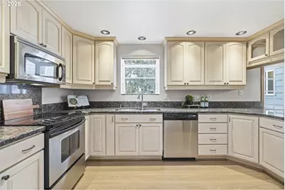 17445 S Beckman Rd, Oregon City, OR 97045 - Photo 8