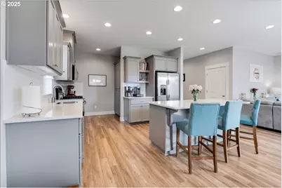 2754 Inna Ave NW, Salem, OR 97304 - Photo 12