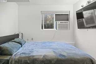 1660 SE Lewellyn Ave, Troutdale, OR 97060 - Photo 34