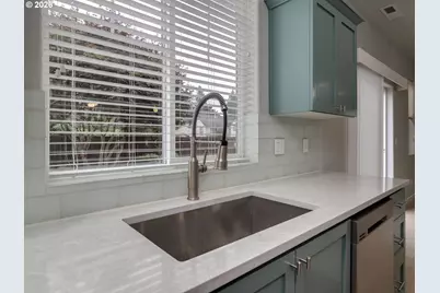 13605 SW King Lear Way, King City, OR 97224 - Photo 10