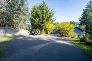 70948 Devore Arm Rd, Lakeside, OR 97449 - Photo 48