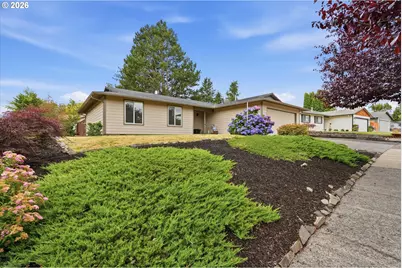 799 SW Orchard Pl, Gresham, OR 97080 - Photo 2