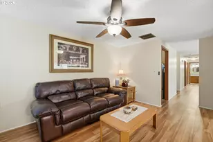 799 SW Orchard Pl, Gresham, OR 97080 - Photo 12