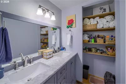 950 SE Dover Ln, Madras, OR 97741 - Photo 28