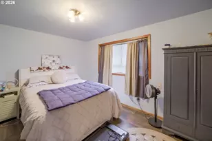 950 SE Dover Ln, Madras, OR 97741 - Photo 16