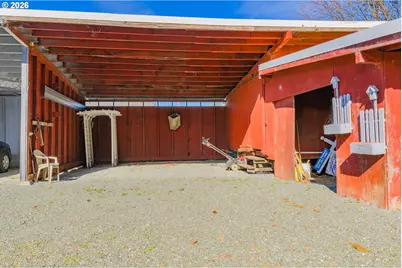 227 Border St, Myrtle Point, OR 97458 - Photo 30