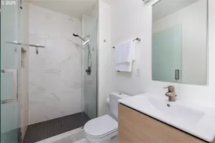 937 NW Glisan St, Portland, OR 97209 - Photo 14