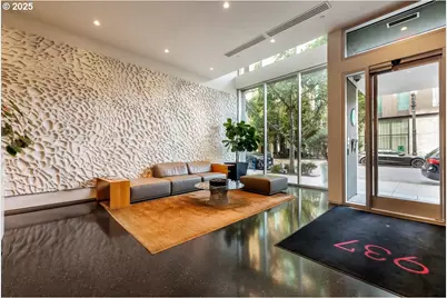 937 NW Glisan St #1235, Portland, OR 97209 - Photo 32