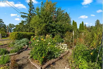 1395 Rockford Rd, Hood River, OR 97031 - Photo 22