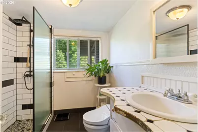 1395 Rockford Rd, Hood River, OR 97031 - Photo 12