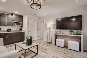 1011 Clemson St, Woodburn, OR 97071 - Photo 10