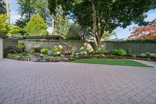 16686 Maple Cir, Lake Oswego, OR 97034 - Photo 42