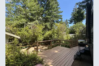248 Horseshoe Bend, Florence, OR 97439 - Photo 4