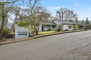 3855 Ferry St, Eugene, OR 97405 - Photo 2