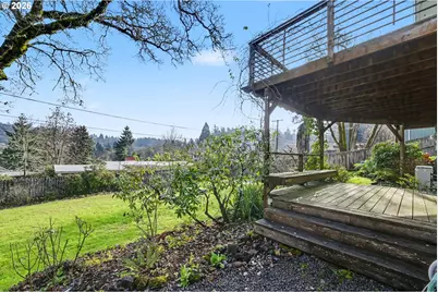 3855 Ferry St, Eugene, OR 97405 - Photo 42