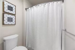 7783 SW Laird Pl, Beaverton, OR 97007 - Photo 34