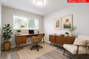 2237 SE 139th Ave, Portland, OR 97233 - Photo 10