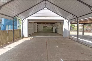 2237 SE 139th Ave, Portland, OR 97233 - Photo 22