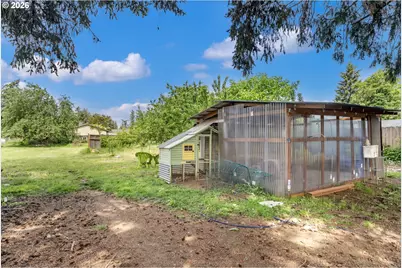 2237 SE 139th Ave, Portland, OR 97233 - Photo 20