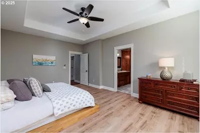 1586 Meridian Dr, Woodburn, OR 97071 - Photo 16