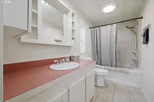 34167 El Roble Ave, Eugene, OR 97405 - Photo 26