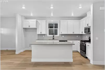 16651 SW Noosa Ct, Tigard, OR 97224 - Photo 2