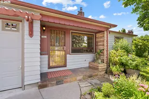 4802 SE 51st Ave, Portland, OR 97206 - Photo 4