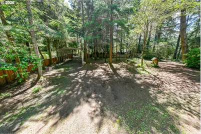 5490 Little Woahink Dr, Florence, OR 97439 - Photo 6