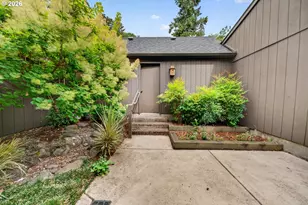 20 Brae Burn Dr, Eugene, OR 97405 - Photo 6
