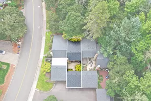 20 Brae Burn Dr, Eugene, OR 97405 - Photo 2