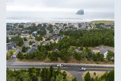 401862R, Pacific City, OR 97135 - Photo 10