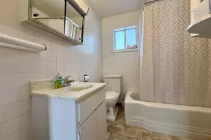 2091 Broadway Ave, North Bend, OR 97459 - Photo 16
