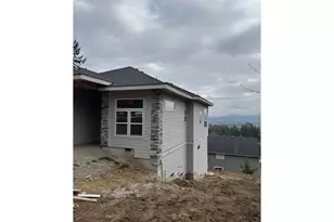 6884 Forrest Ridge Dr, Springfield, OR 97478 - Photo 14