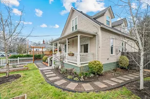 310 N School St, Newberg, OR 97132 - Photo 2