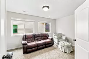 12205 NE 102nd St, Vancouver, WA 98682 - Photo 10