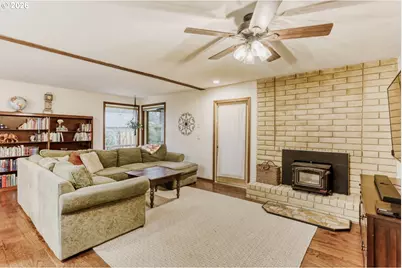 3702 SE Meier Ct, Hillsboro, OR 97123 - Photo 12