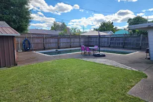810 Ivy Way NE, Keizer, OR 97303 - Photo 10
