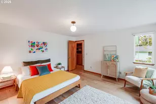 160 S Center St, Silverton, OR 97381 - Photo 16