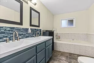 4733 Union Terrace, Springfield, OR 97478 - Photo 8